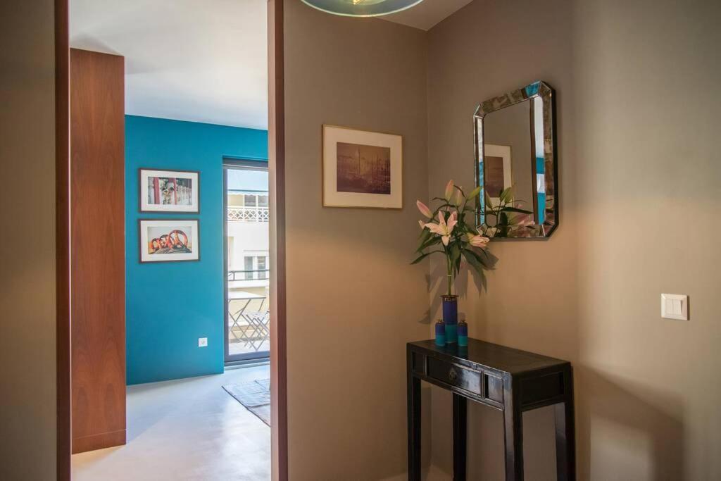 Stylish Decorated Apartment In Kolonaki Athen Eksteriør bilde